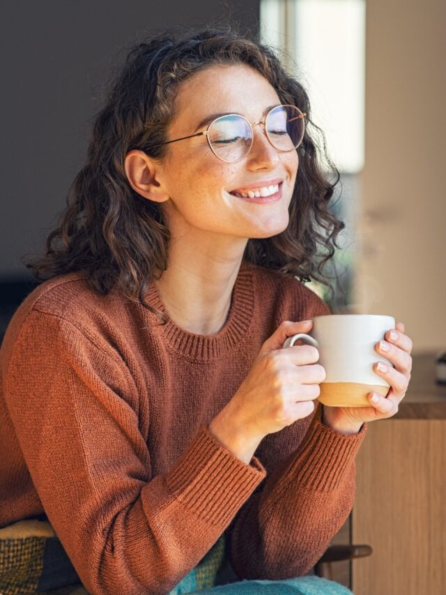 Health risks of drinking 15–20 cups of tea or coffee daily4 hours ago