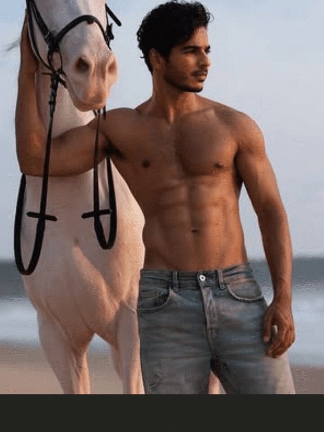 'Shirtless King' Ishaan Khatter's VIRAL PICS Are Breaking The Internet!