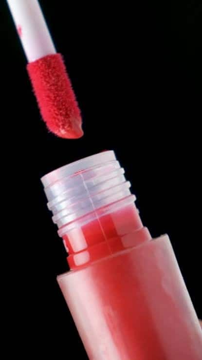 Gloss Goals: Shine, Hydrate, and Slay