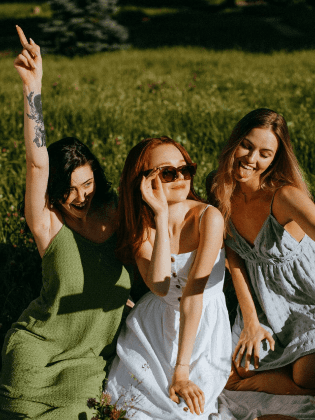 From Chic Shrugs to Stylish Dresses: Must-Have Fashion Picks