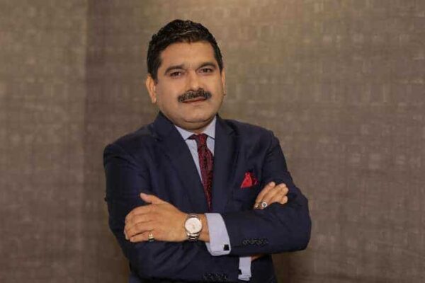 India-Pakistan Tensions Escalate: Anil Singhvi tells how investors can overpower market uncertainty