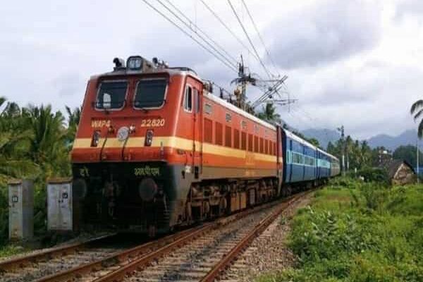 After temporary shutdown of Jammu and Chandigarh airports, Railway Minister orders special trains to meet public needs