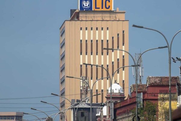 LIC bags Guinness World Records for selling most life insurance policies in 24 hours