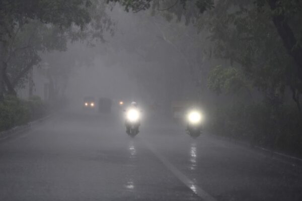 Tamil Nadu Weather Update: Red alert for Nilgiris, Coimbatore ghat areas as rain predicted in TN till May 28