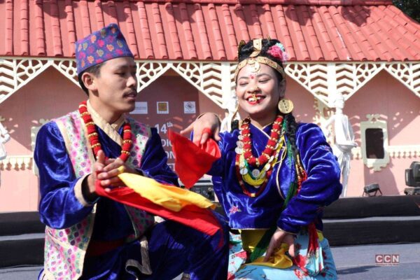 Chandigarh Crafts Mela: Dogri, Kashmiri folk charm music lovers