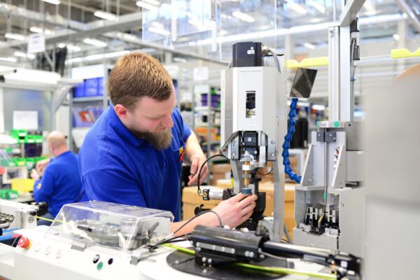 Reviving Factory Jobs is an Expensive Illusion