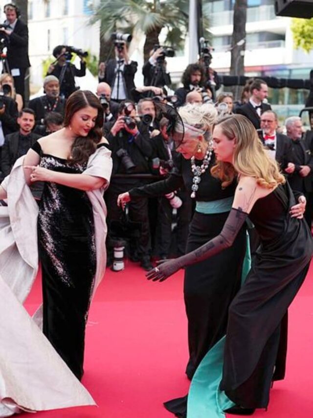 Aishwarya Rai narrowly escapes a wardrobe malfunction at Cannes red carpet13 mins ago