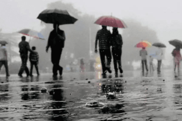 Monsoon Alert: Delhi likely to see early rains by June 22–23, says IMD