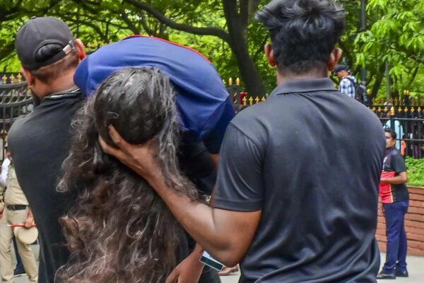 Karnataka Government calls for cabinet meet; HC to hear stampede case
