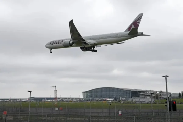 Breaking News: Gulf Countries Lift Airspace Restrictions – Flights Resume After Temporary Suspension Gulf